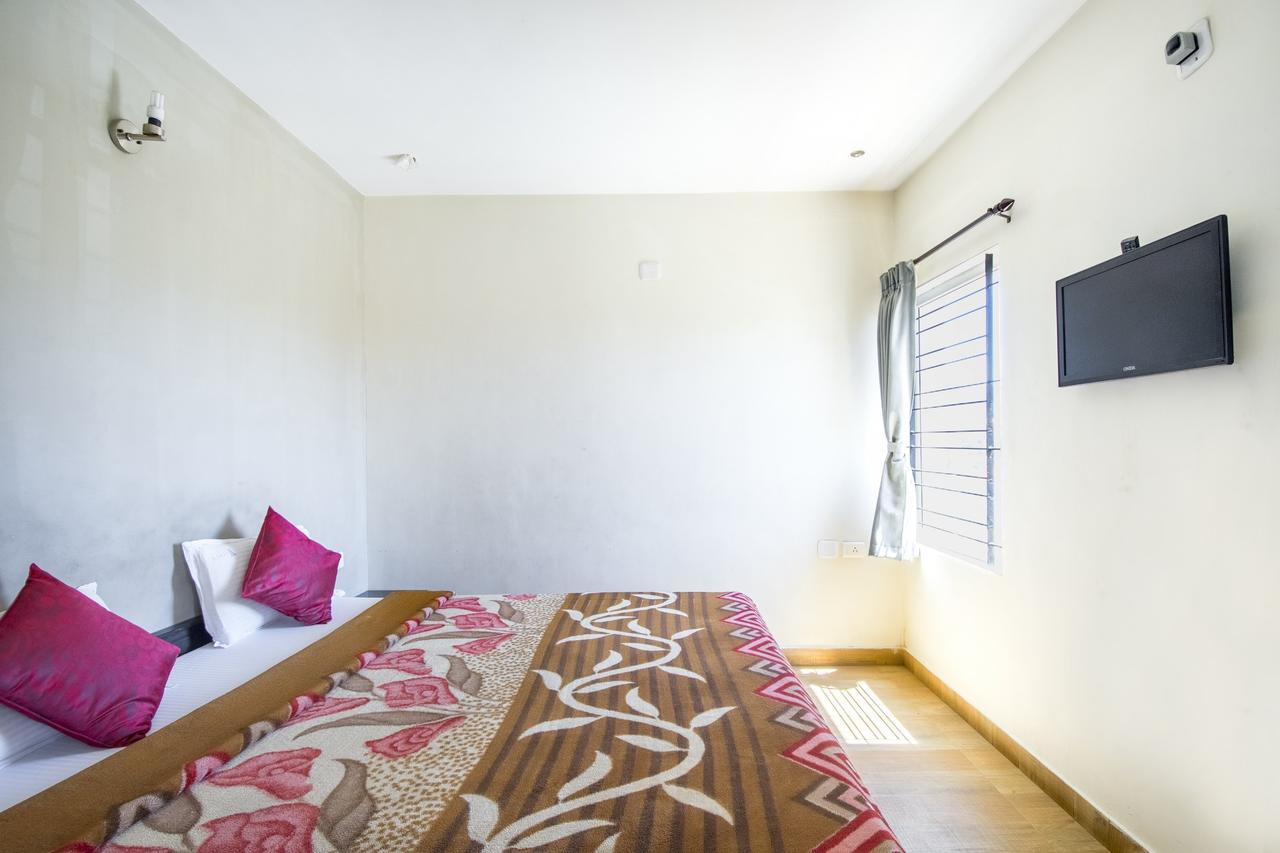 Boutique Room In Upper Bazaar, Ooty, By Guesthouser 24364 Eksteriør billede